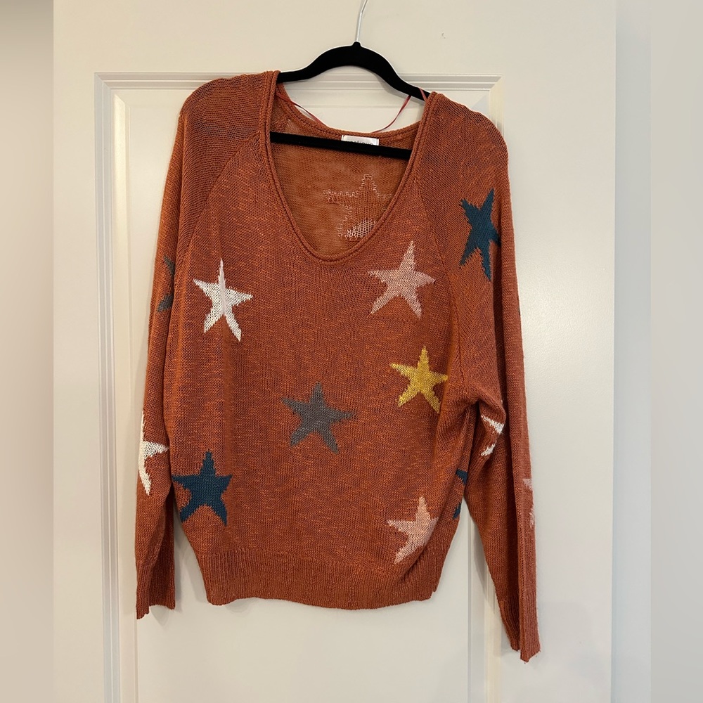Slouchy sweater with stars